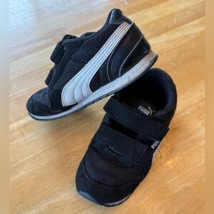 Toddler Boy Puma Shoe Size 10
